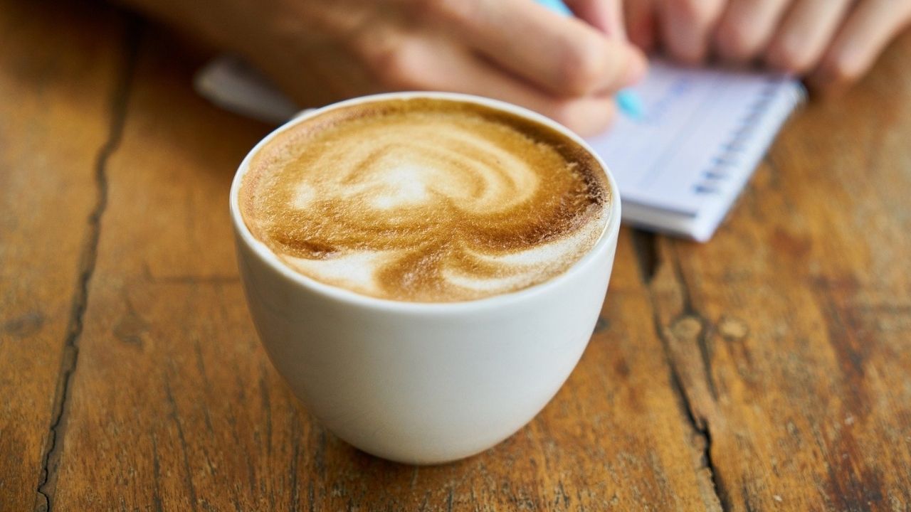 Cappuccino: come ottenere a casa la schiuma come al bar - CucinaInMente